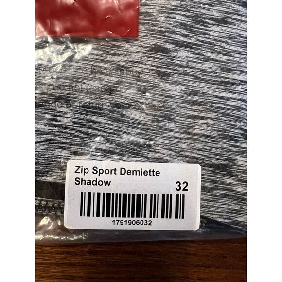 Ruby Ribbon Zip Sport Demiette Shadow Nwt Size 32 - Picture 5 of 7